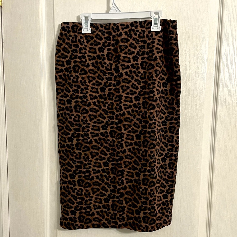 H&M Leopard Pencil Skirt